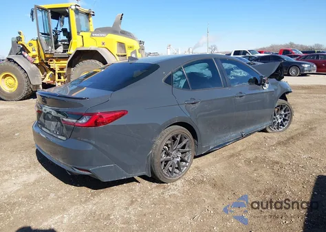 2025 Toyota Camry Xse из США, поврежденный, VIN 4T1DAACK0SU061681